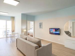 SEA VIEW - PROMO SEASON Cozy Apartment