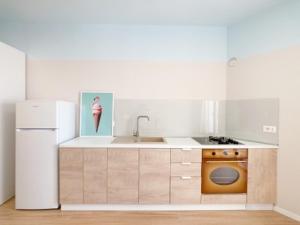 SEA VIEW - PROMO SEASON Cozy Apartment