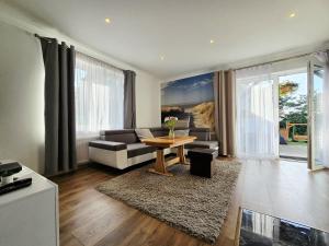 Dom z jacuzzi, house with a hot tub