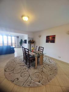 La Mera Beach Apartments