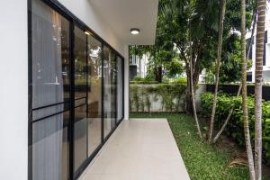 Laguna Park Modern Pool Villa