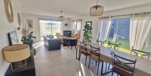 Jolie maison moderne à Séné à proximité du Golfe du Morbihan