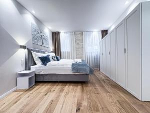 Apartment Silver - Sleeps 7