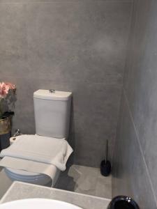 Nirea Tree View Studio