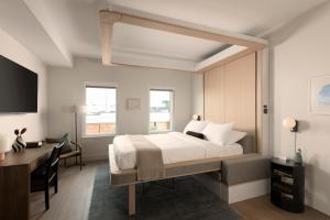 Mint House Tampa Downtown by Kasa