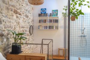 Charming Atypical Cottage