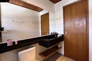 Excelente Casa com área Gourmet de frente mar