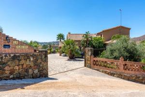 Villa Alma by Villa Plus