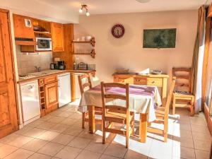 Studio au centre de Morzine avec balcon et WIFI - FR-1-524-78