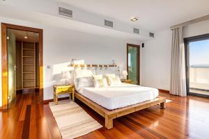 Events # Private Villa # Jacuzzi # Pets # BBQ # Piano