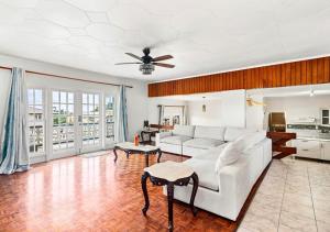 Beautiful Oistins Home Away From Home