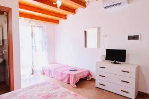 Il Glicine Appartamenti & Rooms