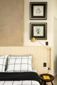 Lindo apartamento no coração de Ipanema a poucos metros da praia com restaurantes supermercados e um vasto comércio localizado entre as estações de metro Nossa Senhora da Paz e General Osório