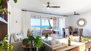 Spectacular 2 BR Oceanview Penthouse