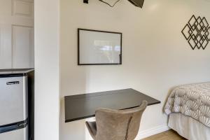 Work and Play! Extended-Stay Studio in Simi Valley