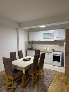 PETROVSKI Apartment