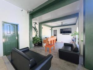 Dacha Thoddoo White Sand