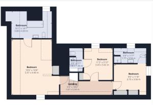 16th Century Farm House,6 Beds,5 BATHROOMS,SLEEPS 15,BBQ,HOT TUB,CINEMA ROOM WITH SURROUND SOUND,With Cymru Holidays