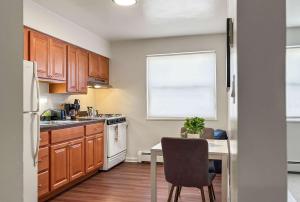 Chic City Retreat 1BR Unit - Church A2