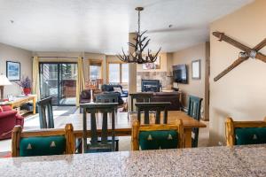 Cimarron Elk Condo: Great Downtown Location
