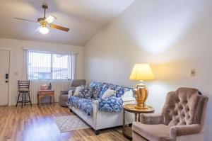 Mesa Getaway Home In Central Location