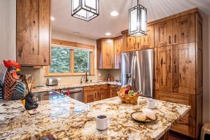 Elkhorn Ridge Condo + FREE Resort Amenities