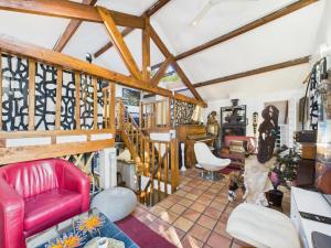 Maison Événementielle à Paris avec jardin terrasse et métro