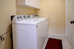 Della View 2BR condo - In the heart of Historic downtown Hailey!