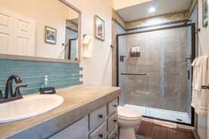 Della View 2BR condo - In the heart of Historic downtown Hailey!
