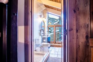 SV154 - Walk to Lifts & Town - Hot Tub & Pool