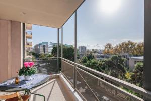 Harbor views next to the subway and railway
