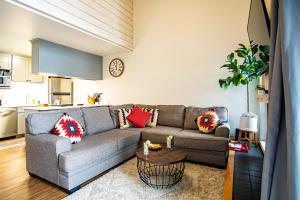 Bonne Vie 2233 in the Heart of Elkhorn with Resort Amenities