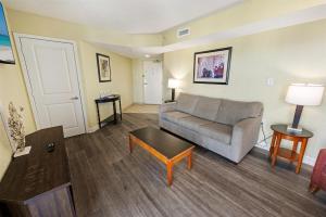 Spacious, Bay View - Close to Boardwalk, Location!