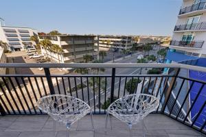 Spacious, Bay View - Close to Boardwalk, Location!