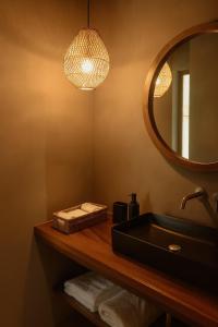 Luxury Wellness Retreat - Infinity Pool