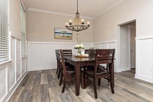 525 The Back Bay House