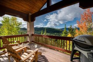 Mountainscape Long Stay Townhome: 30+ Day Rental w Breathtaking Views