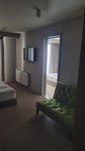 Aurora Peak Luxury Suites