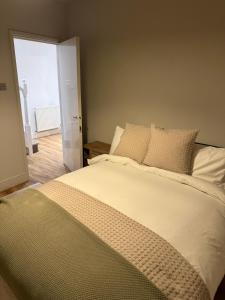 The Victorian N16 Residence