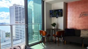 Skyline Studio Workspace & Rooftop Pool