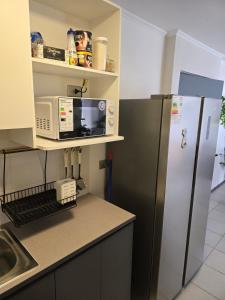 Cálido-céntrico- climatización AC-parking-piscina