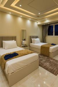 ALEX HOMES - Sporting Cozy Apartments with Direct Sea View