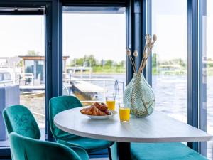 Tiny houseboat Parel I - airco