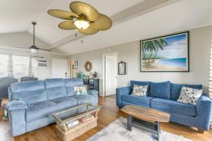Ocean Views: Second-Row Surfside Beach House