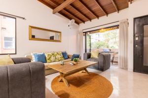 Center City Flats - Apartments Park Poblado, Lleras Medellin