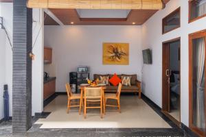 Tranquil 2BR Villa, Near Canguu and Pererenan