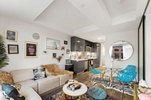 What a gem City views and a rooftop pool await