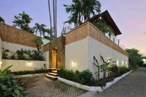 Luisa Peaceful 3 BR Private Pool Villa ZN361