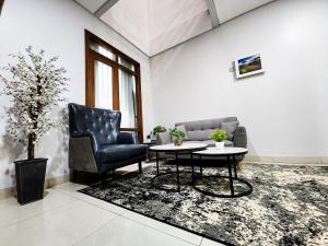 Spacious Luxurious Homey - Villa Ouma Bandung