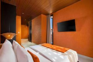 Elaina Neoteric 1 BR Private Pool Villa ZN362